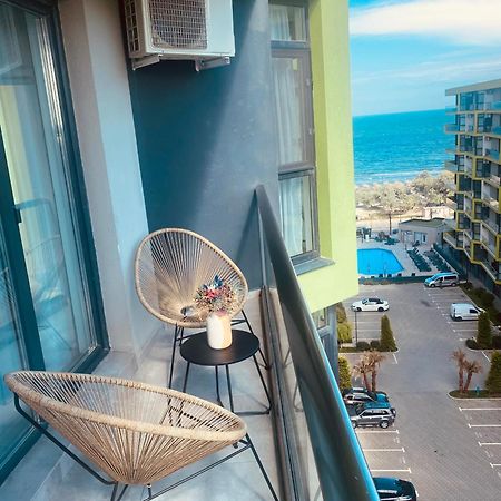 Luxury Kln By Alezzi Mamaia Nord Apartment Navodari Ngoại thất bức ảnh
