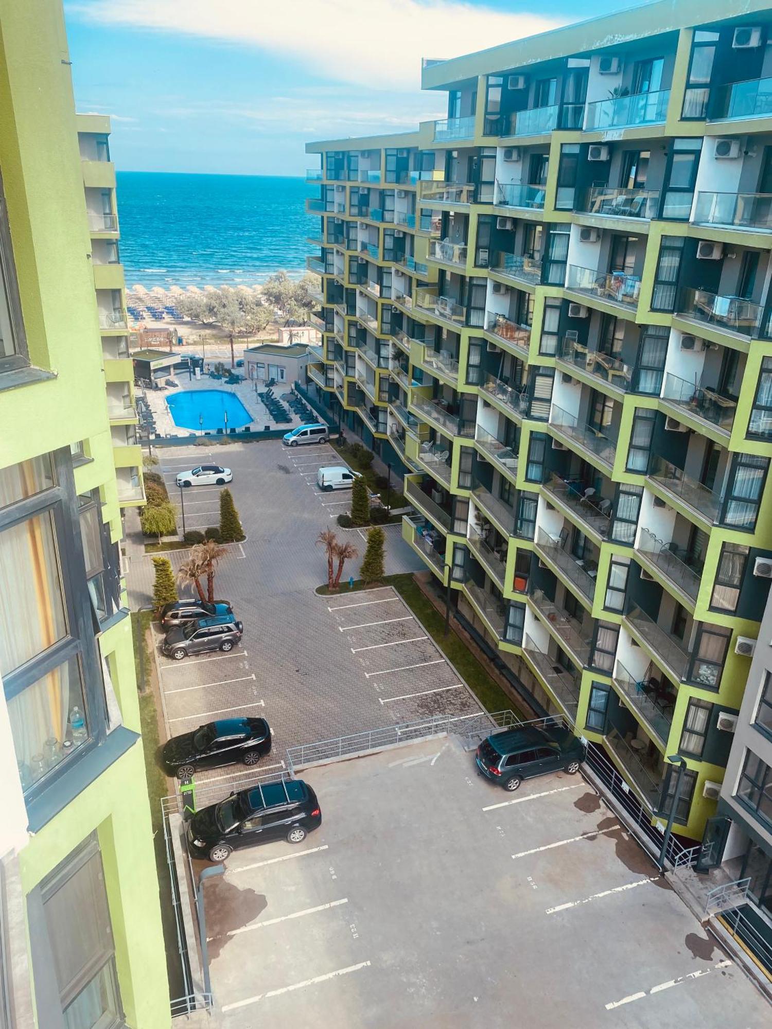Luxury Kln By Alezzi Mamaia Nord Apartment Navodari Ngoại thất bức ảnh