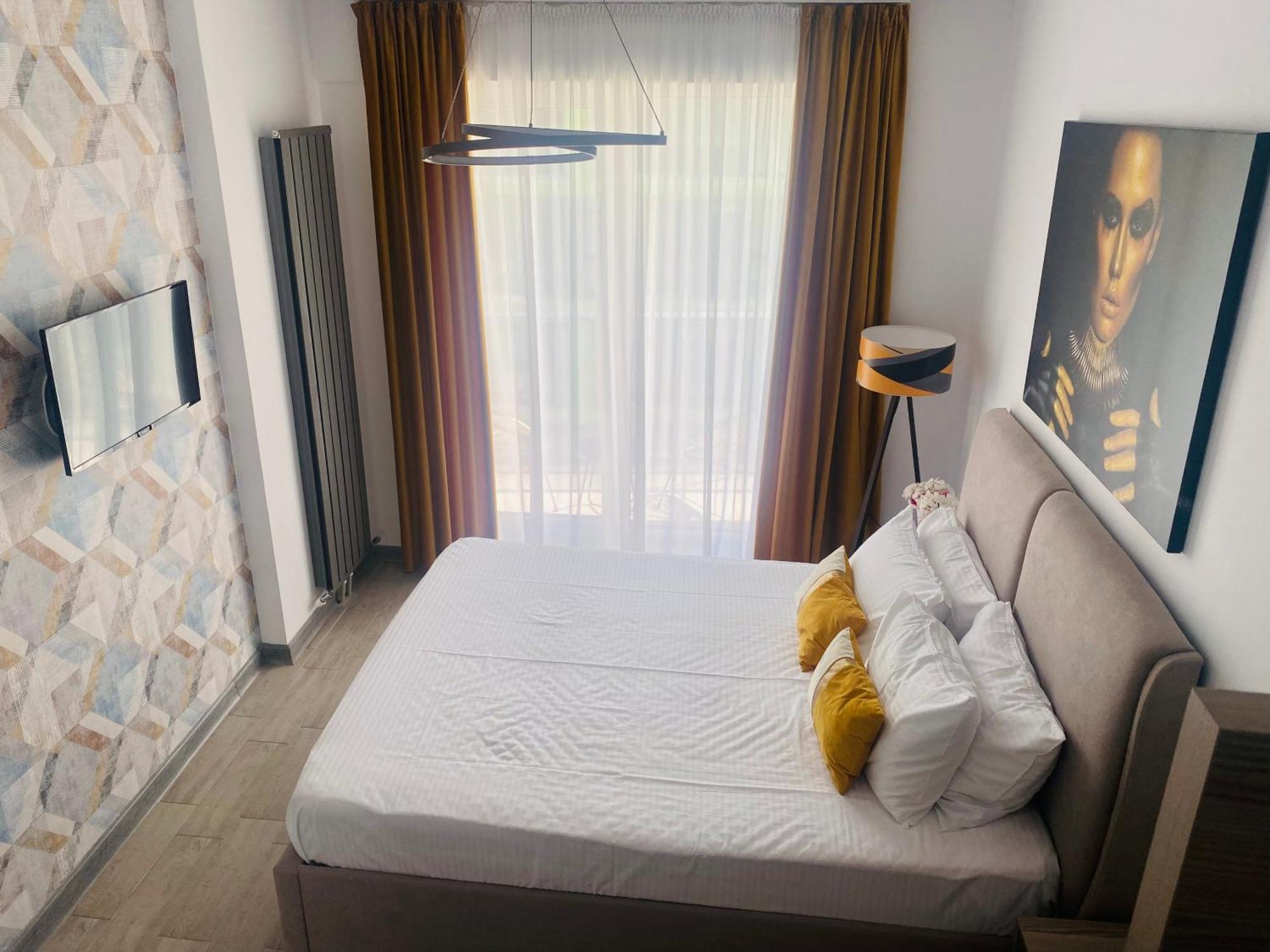 Luxury Kln By Alezzi Mamaia Nord Apartment Navodari Ngoại thất bức ảnh